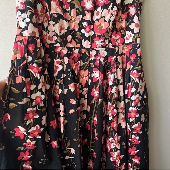 Talbots Women's 12 Floral Sleeveless Pleated Fit & Flare Dress Pockets Cocktails - Picture 8 of 10